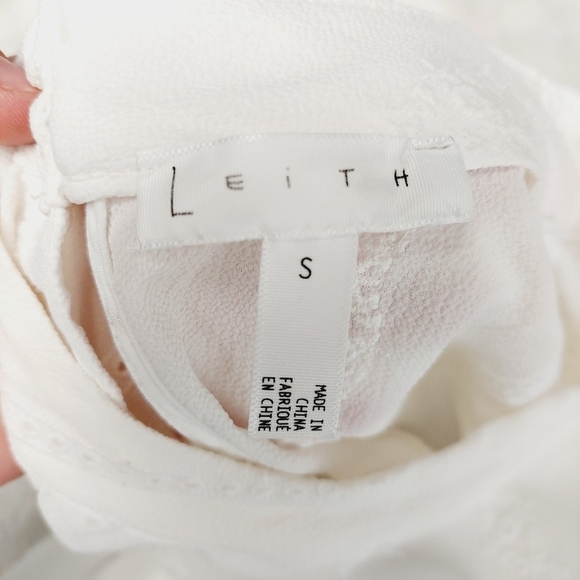 Leith White Polyester Half Sleeve Floral-Lace Mock Neck Blouse 3920 - Picture 6 of 8